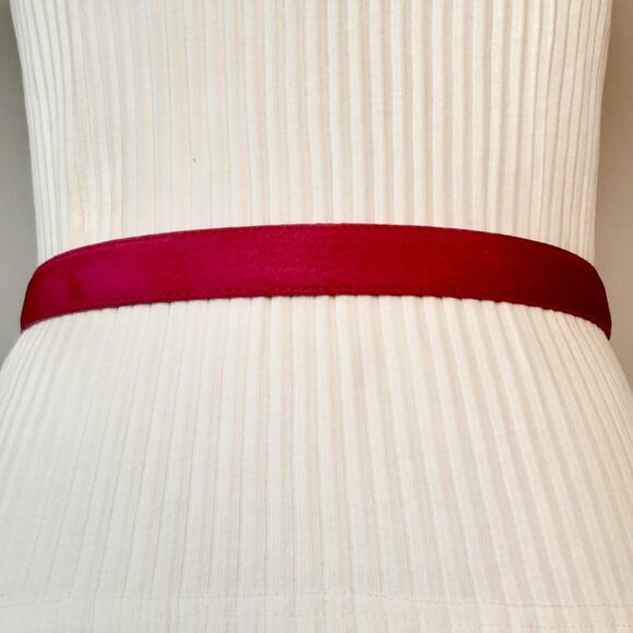 Strawbridge Clothier Fuchsia Pig Suede Belt Small Waist PVC Backing - Picture 3 of 11